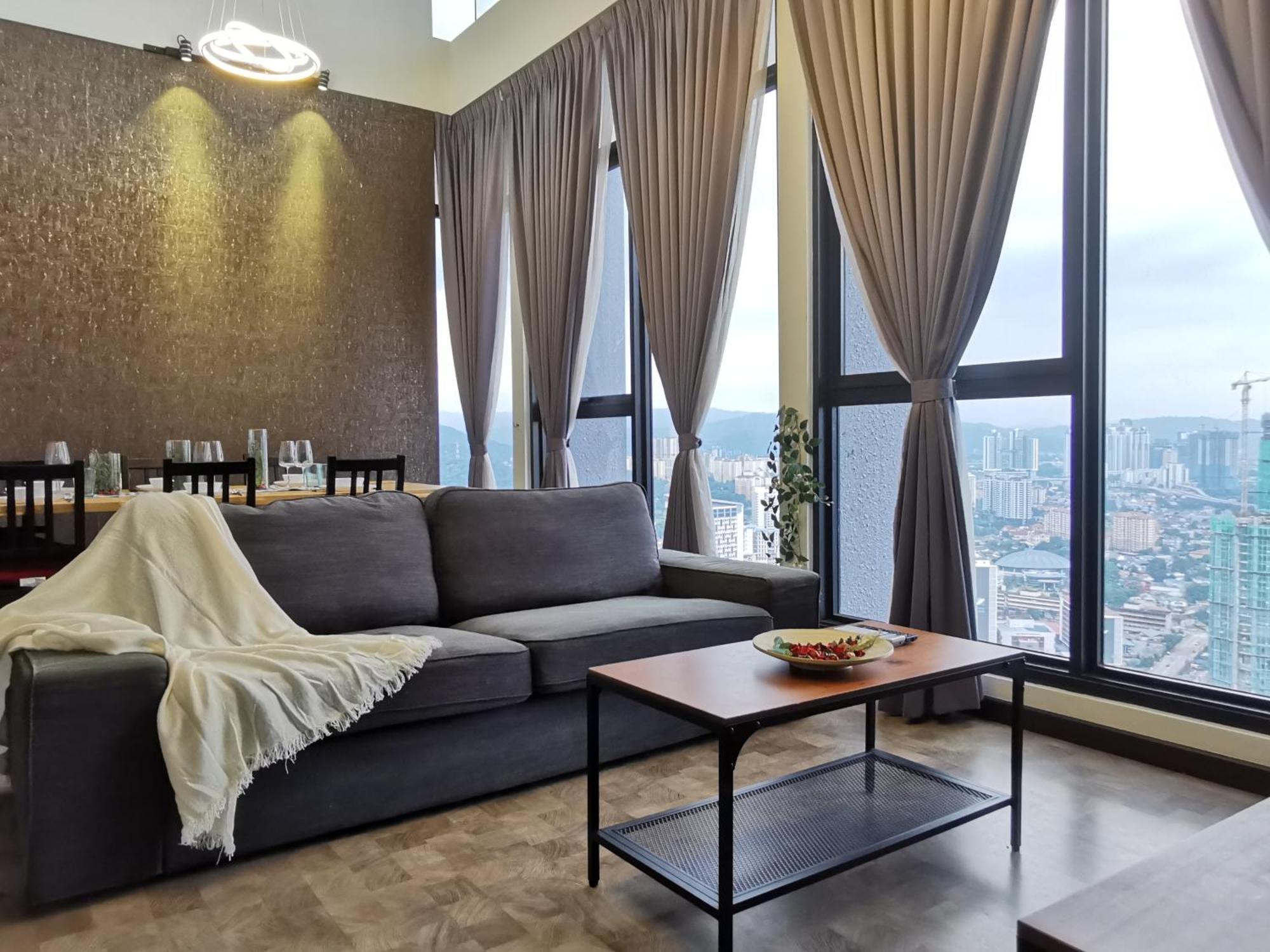 Expressionz Designer Suites Host By Aurora Premium Stay Kuala Lumpur Exterior foto
